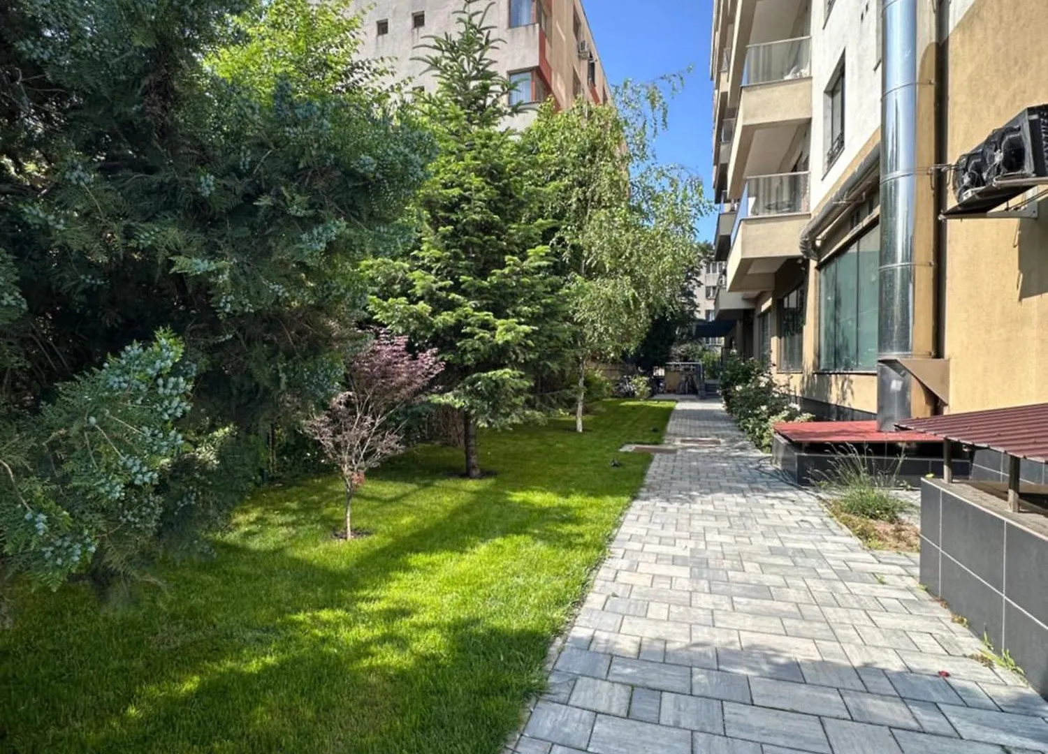 Lake House I Boekarest Appartement